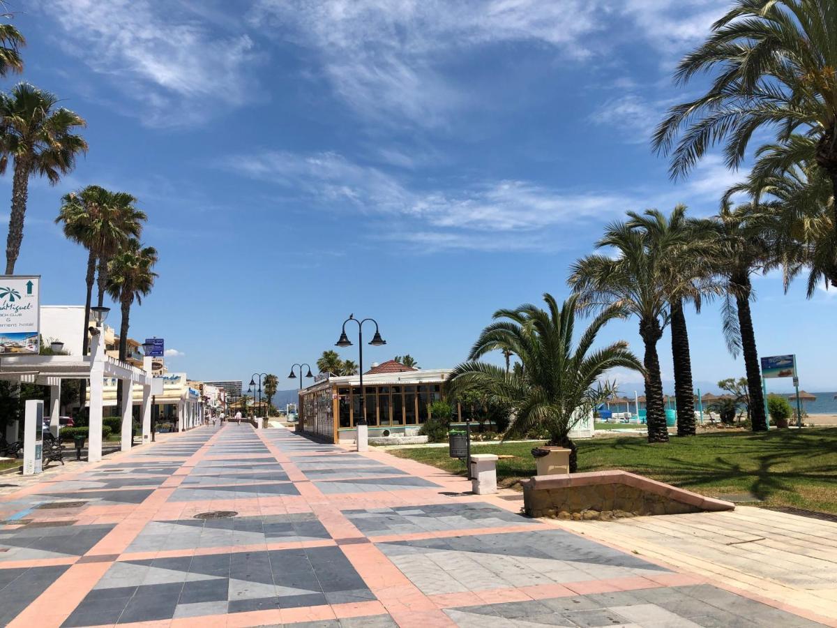 Carihuela Beach Apartment, 2Nd Line Torremolinos Exterior foto